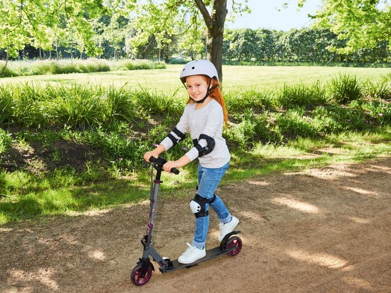 Crivit roller állítható magasságú kormánnyal