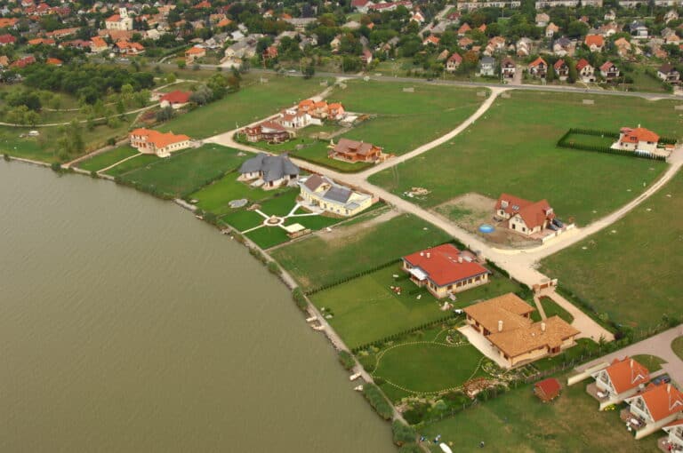 velencei ingatlanok tulajdonostól eladó